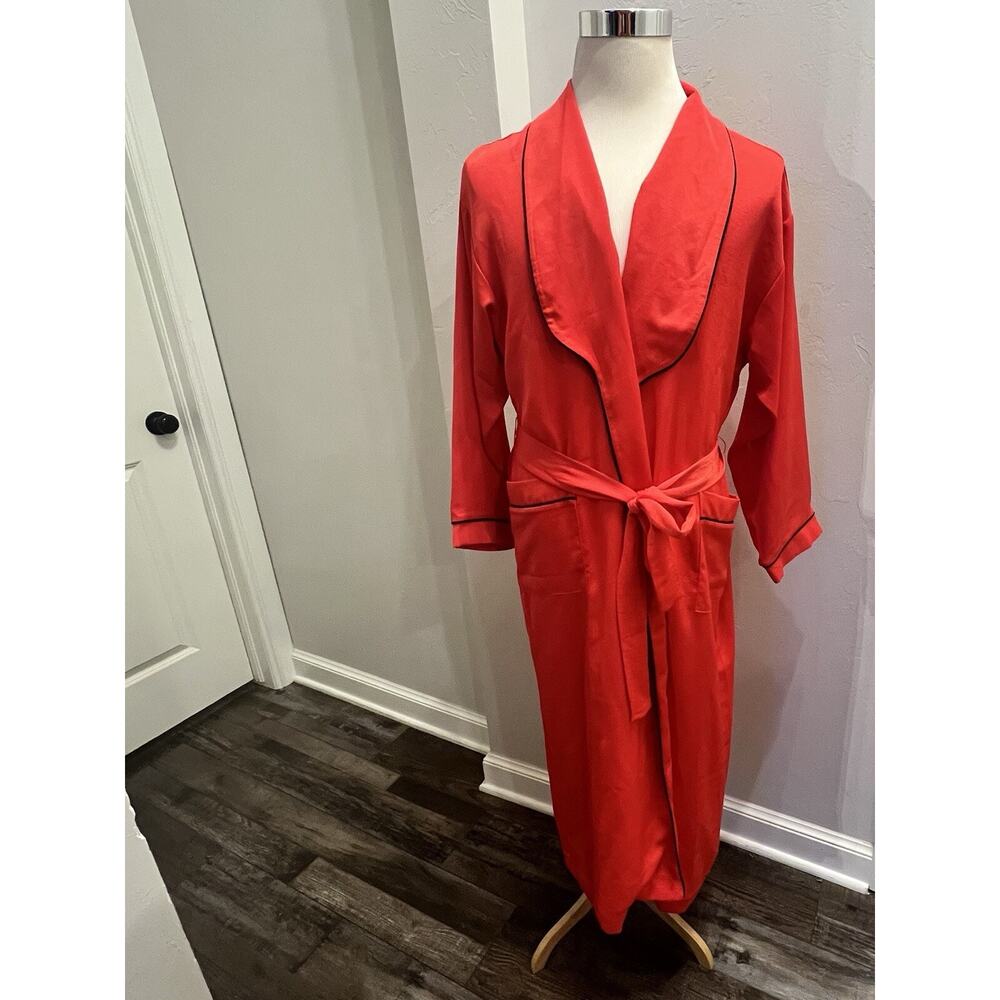 Fabletics Ecostain Women's Robe Size S, Red